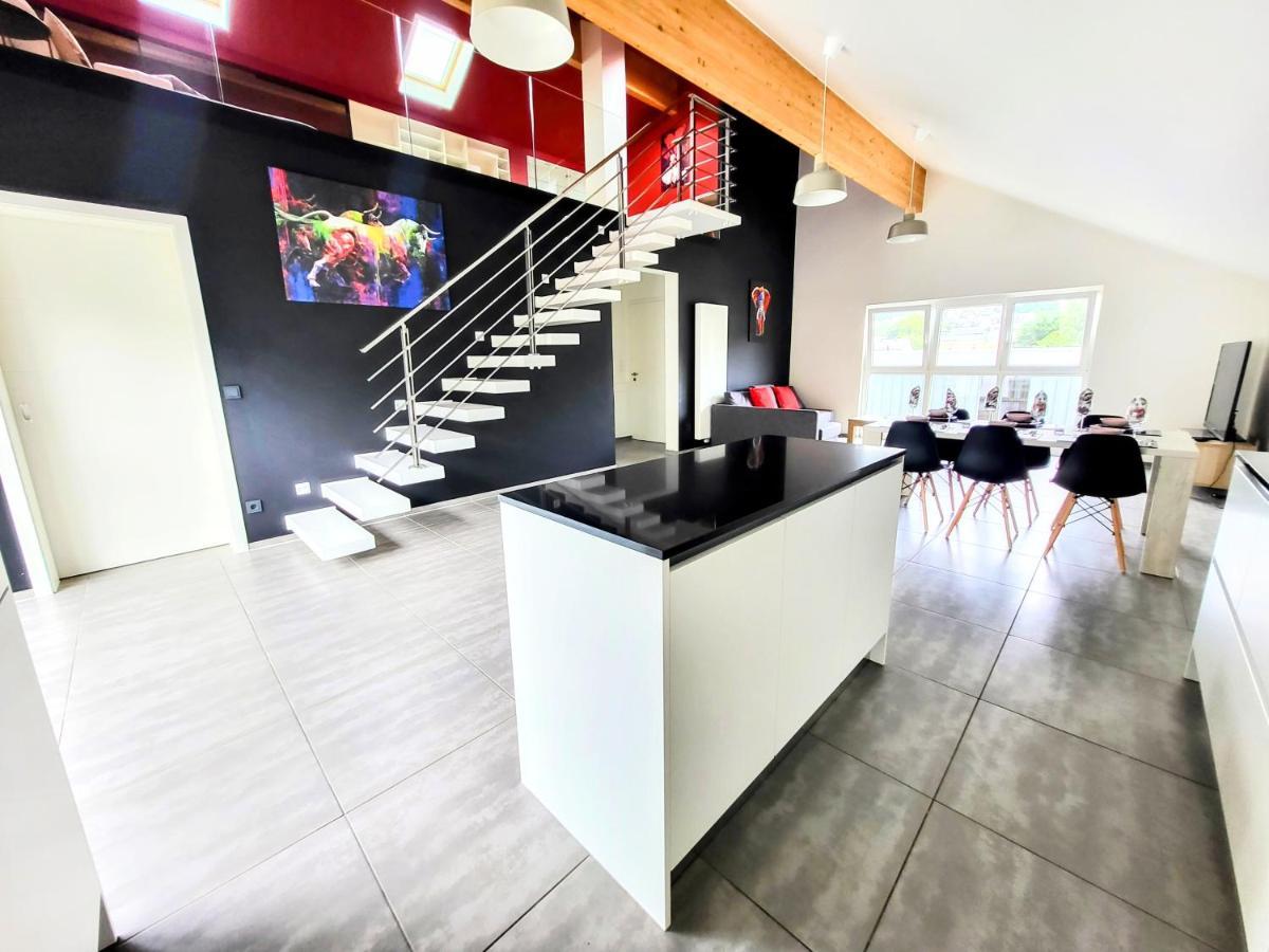 Calm And Modern Apartment Eischen Eksteriør bilde